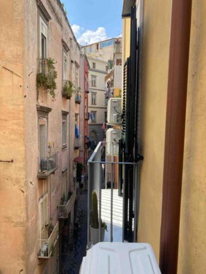 B&B Michela Napoli Eksteriør billede